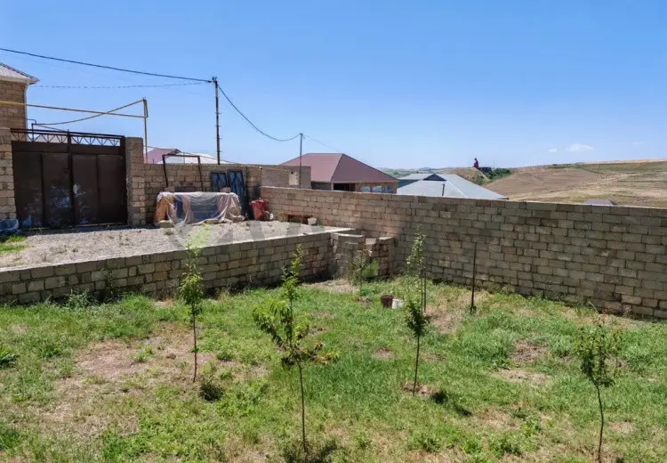 4 otaqlı mənzil Satılır, Şamaxı