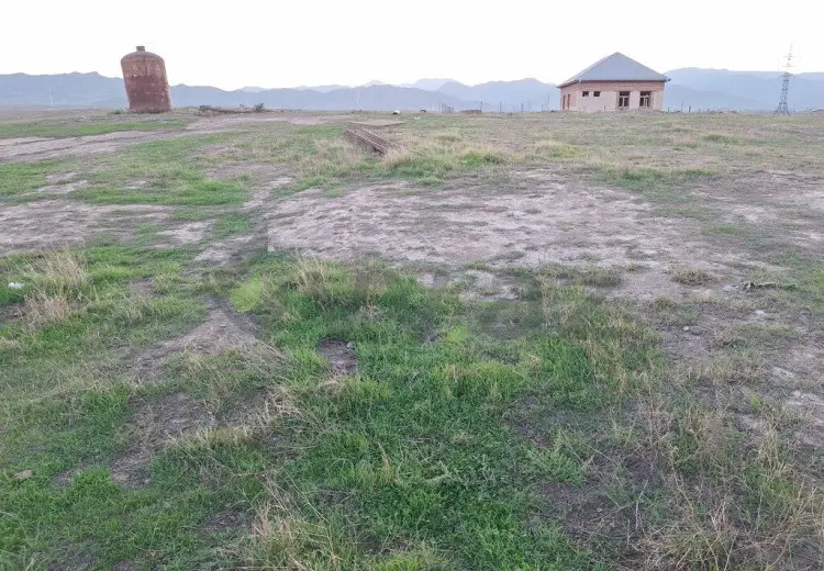 4 sot Torpaq Satılır, Gəncə