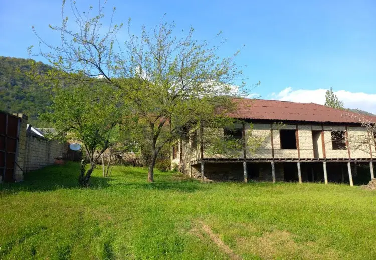 3 otaqlı mənzil Satılır, Qəbələ