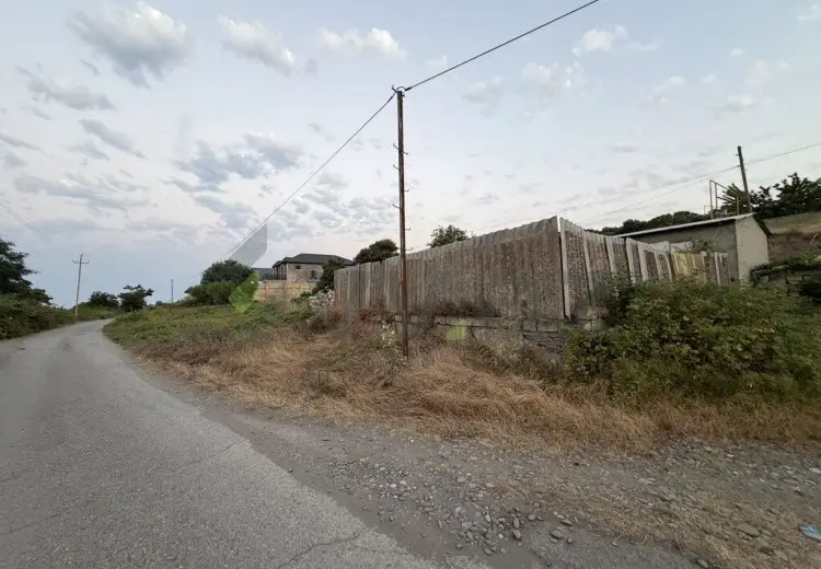 7 sot Torpaq Satılır, Xaçmaz