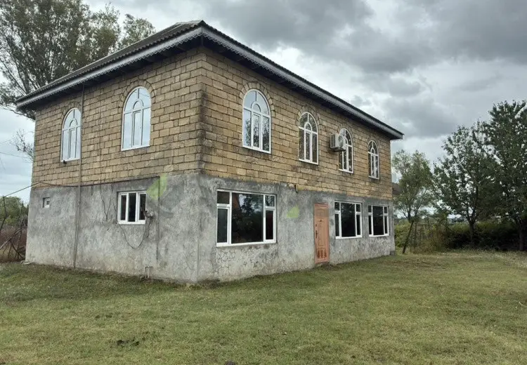 3 otaqlı mənzil Satılır, Lənkəran
