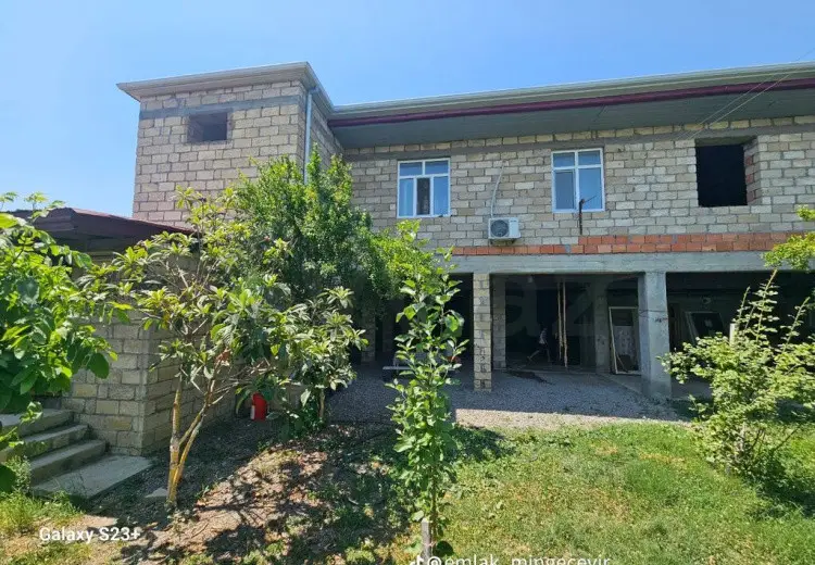 4 otaqlı mənzil Satılır, Mingəçevir