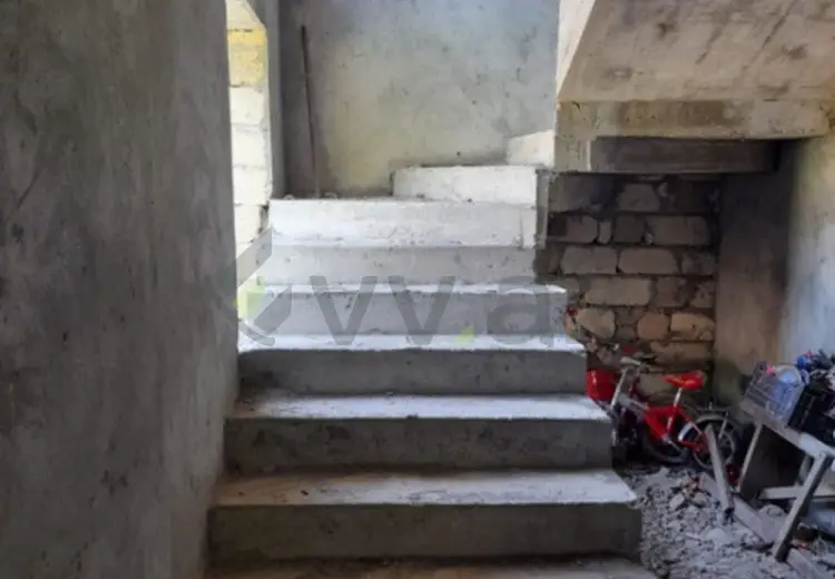 4 otaqlı mənzil Satılır, Oğuz
