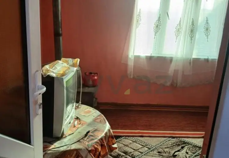 2 otaqlı mənzil Satılır, Şamaxı