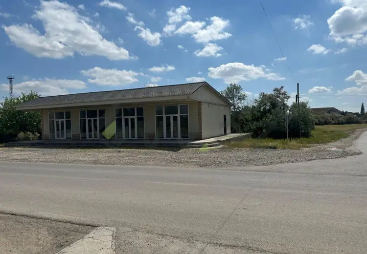 200 m² Obyekt / Ofis Satılır, Saatlı