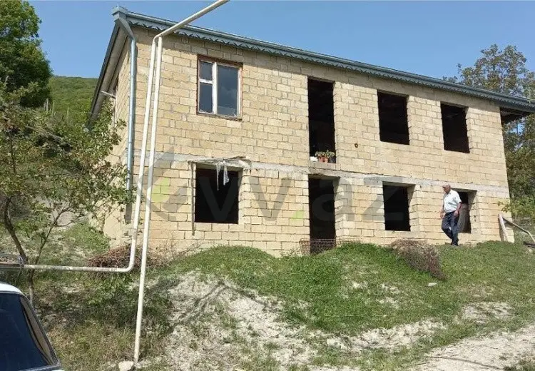 4 otaqlı mənzil Satılır, Şamaxı