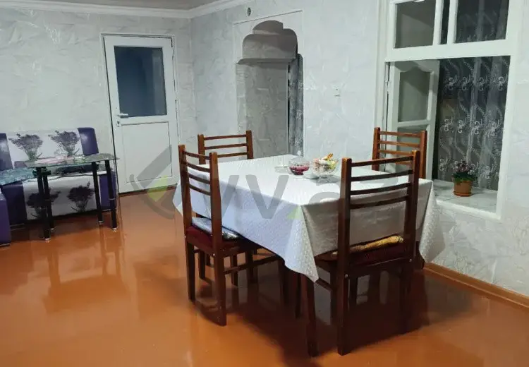 4 otaqlı mənzil Satılır, Şəki