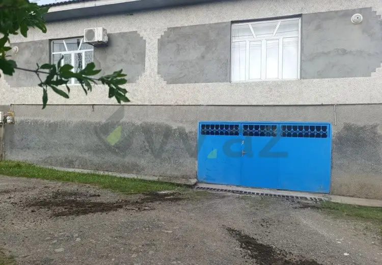 3 otaqlı mənzil Satılır, Lənkəran
