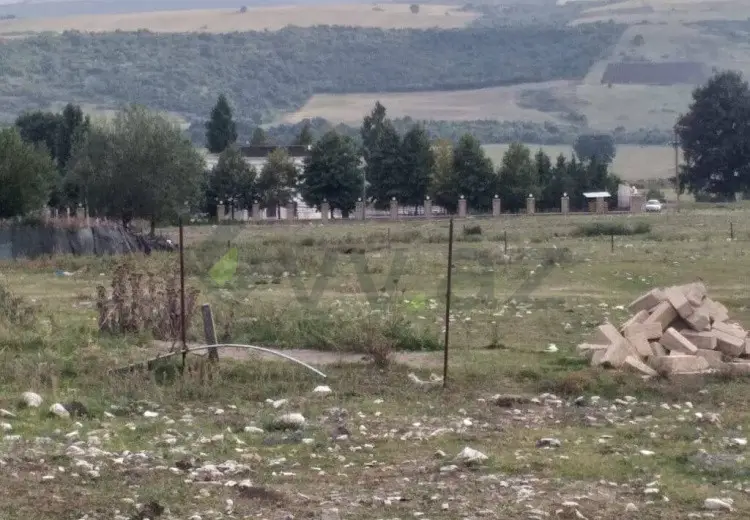 11 sot Torpaq Satılır, İsmayıllı