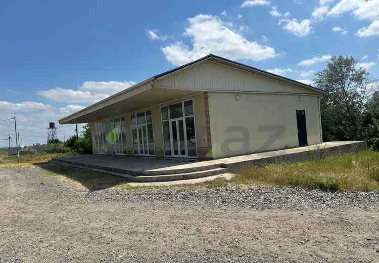 200 m² Obyekt / Ofis Satılır, Saatlı