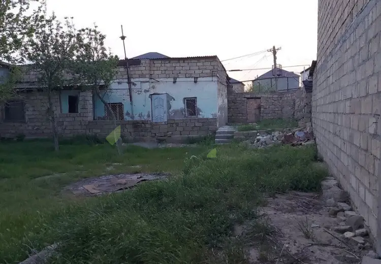 4 sot Torpaq Satılır, Corat köhnə , Sumqayıt