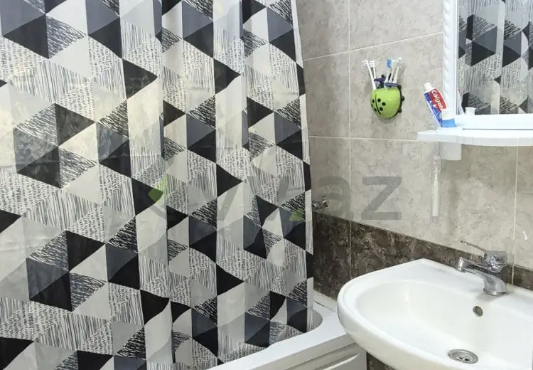 4 otaqlı mənzil Satılır, Mingəçevir