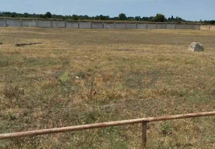 8 sot Torpaq Satılır, Xaçmaz