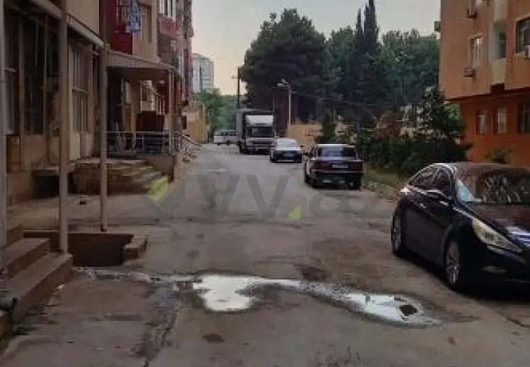 27 m² Obyekt / Ofis Satılır, Xırdalan