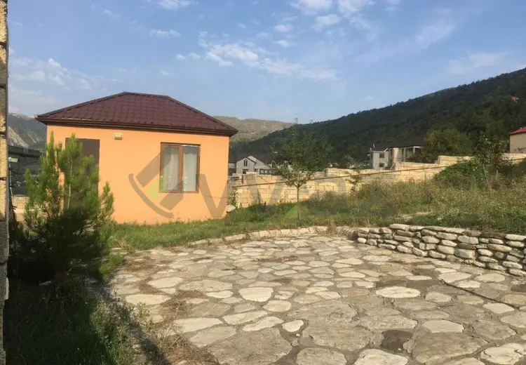 4 otaqlı mənzil Satılır, Şamaxı