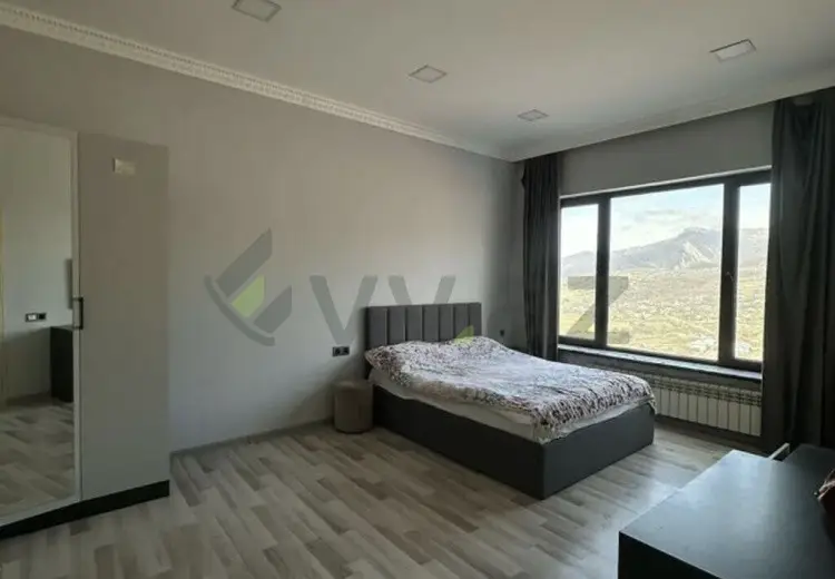 4 otaqlı mənzil Satılır, Şamaxı