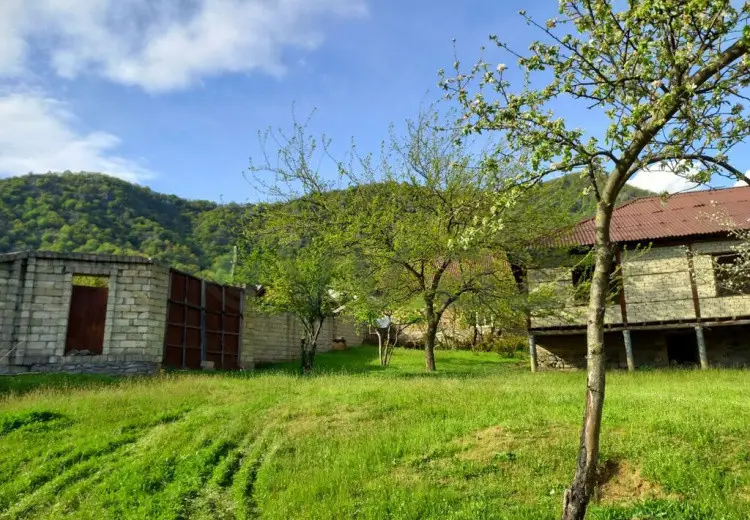 3 otaqlı mənzil Satılır, Qəbələ