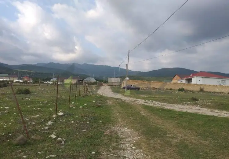 11 sot Torpaq Satılır, İsmayıllı