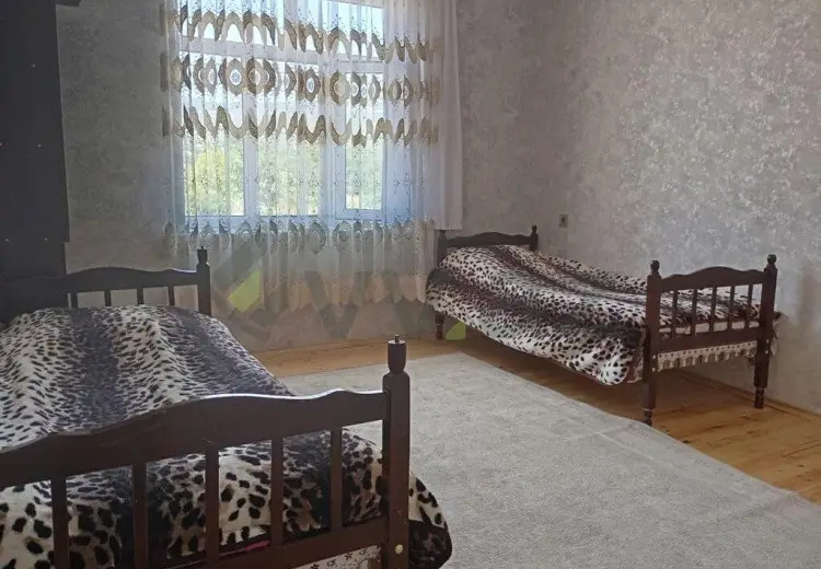 4 otaqlı mənzil Kirayə (günlük), Quba
