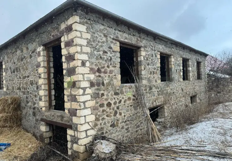 8 sot Torpaq Satılır, Gəncə