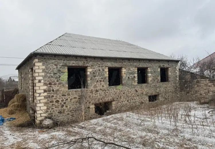 8 sot Torpaq Satılır, Gəncə
