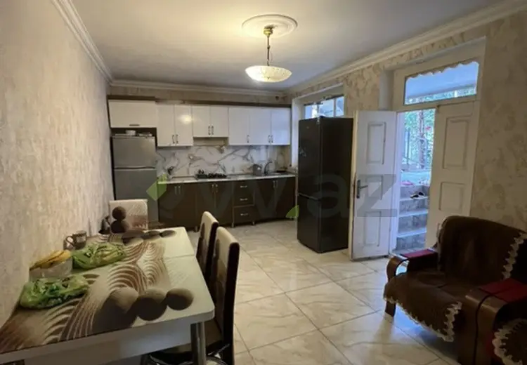 4 otaqlı mənzil Satılır, Gəncə