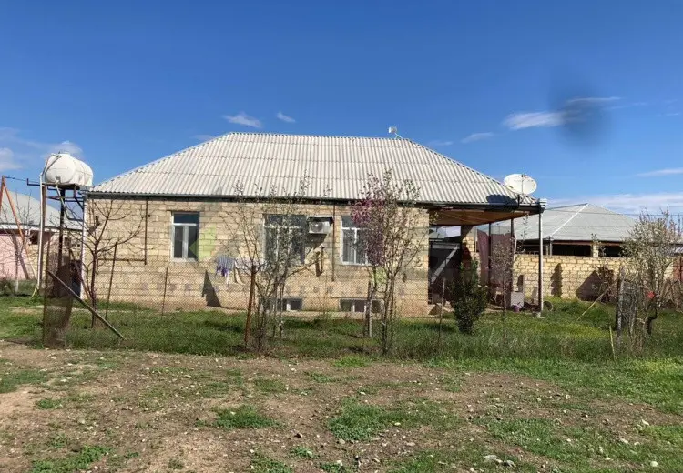 3 otaqlı mənzil Satılır, Gəncə