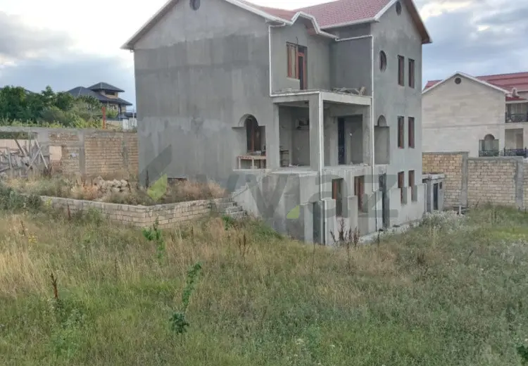 4 otaqlı mənzil Satılır, Şamaxı