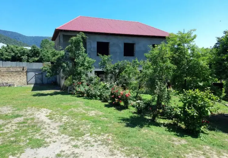 4 otaqlı mənzil Satılır, Oğuz