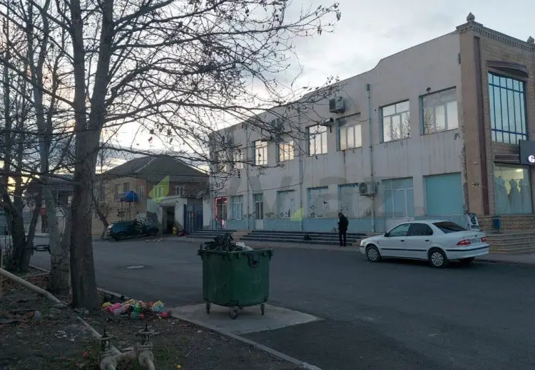 2200 m² Obyekt / Ofis Satılır, Yevlax