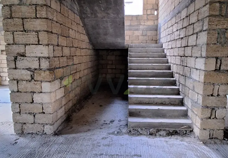 4 otaqlı mənzil Satılır, Qəbələ