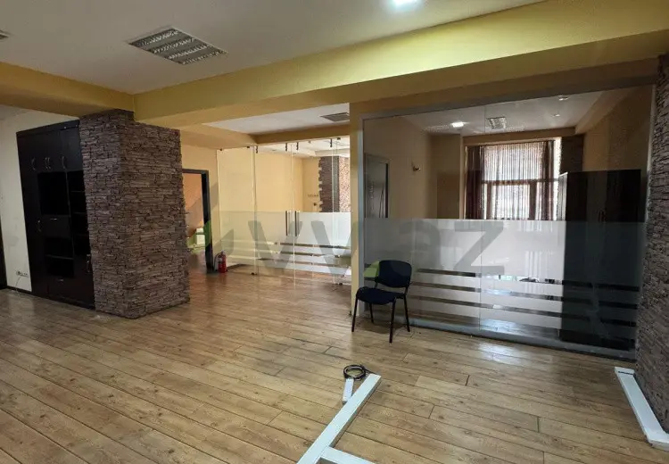 180 m² Obyekt / Ofis Kirayə (aylıq), Nəsimi, Bakı