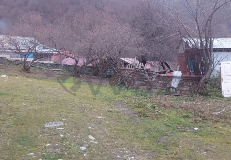 10 sot Torpaq Satılır, Qax