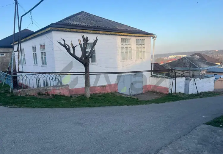 4 otaqlı mənzil Satılır, Qusar