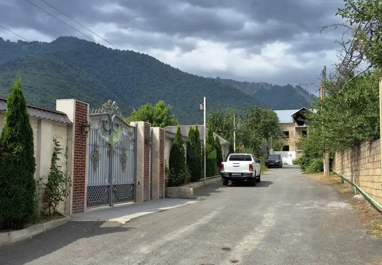 4 otaqlı mənzil Satılır, Qəbələ