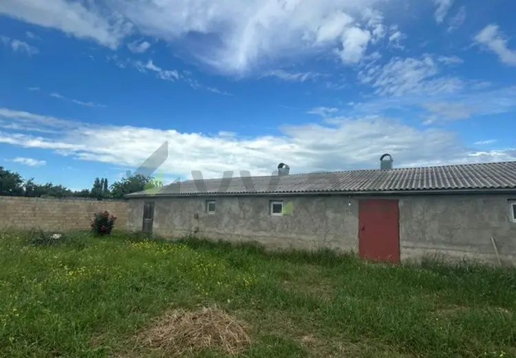 187 m² Obyekt / Ofis Satılır, Siyəzən