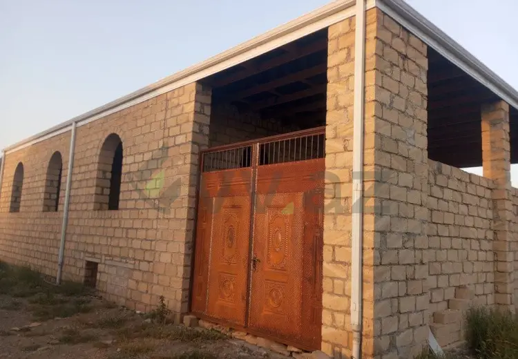 4 otaqlı mənzil Satılır, Gəncə
