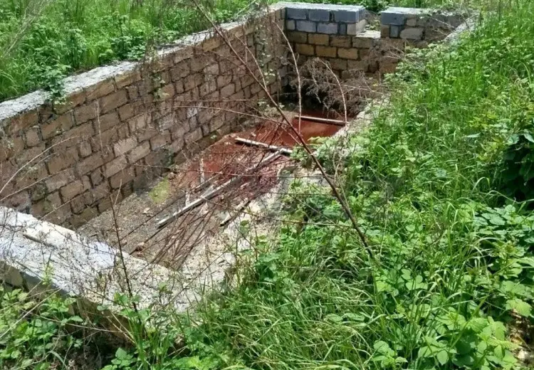3 sot Torpaq Satılır, Qəbələ