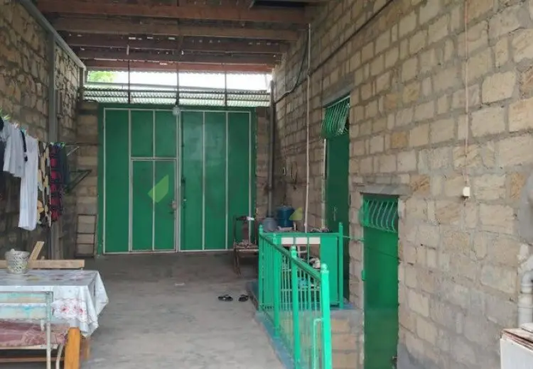 4 otaqlı mənzil Satılır, Gəncə