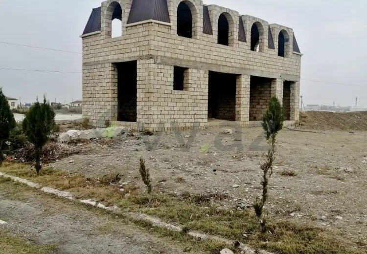 130 m² Obyekt / Ofis Satılır, Yevlax