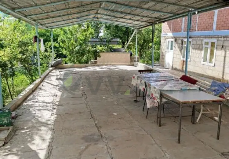 4 otaqlı mənzil Satılır, Şamaxı