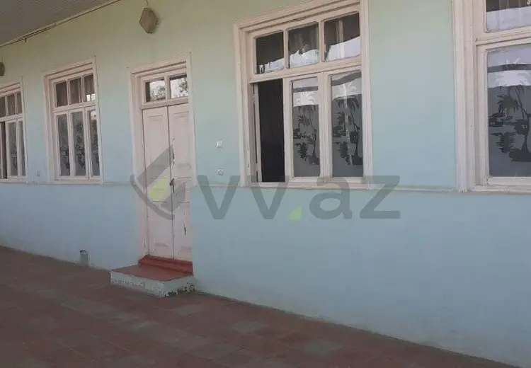 4 otaqlı mənzil Satılır, Gəncə