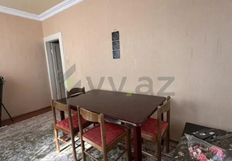 2 otaqlı mənzil Satılır, Gəncə