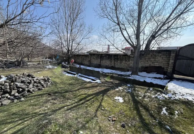12 sot Torpaq Satılır, Şəki
