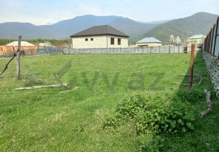 10 sot Torpaq Satılır, Balakən