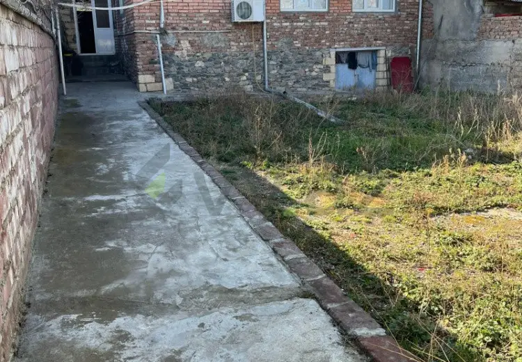 3 otaqlı mənzil Satılır, Gəncə