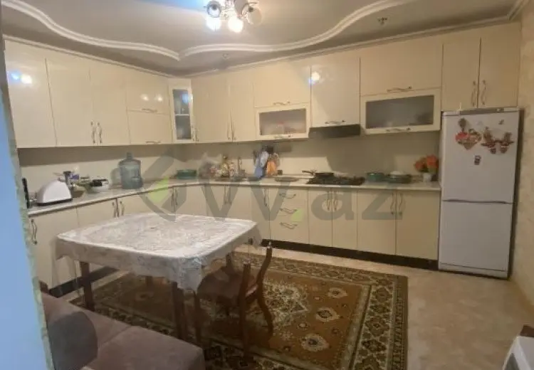 4 otaqlı mənzil Satılır, Gəncə