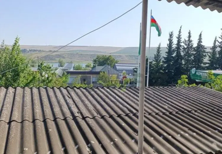 4 otaqlı mənzil Satılır, Şamaxı