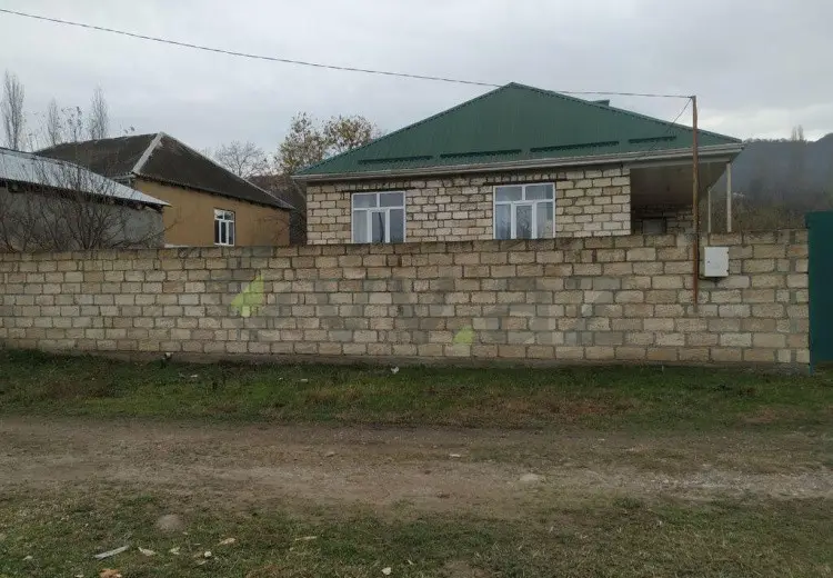 3 otaqlı mənzil Satılır, Qusar
