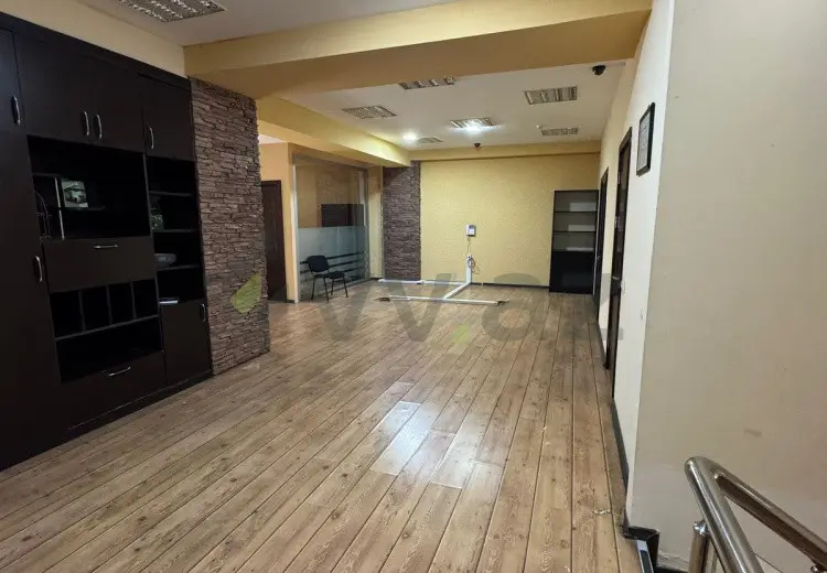180 m² Obyekt / Ofis Kirayə (aylıq), Nəsimi, Bakı
